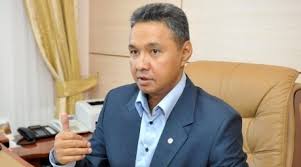 Азат Перуашев